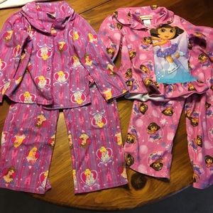 Two girl 4T fleece pajama sets